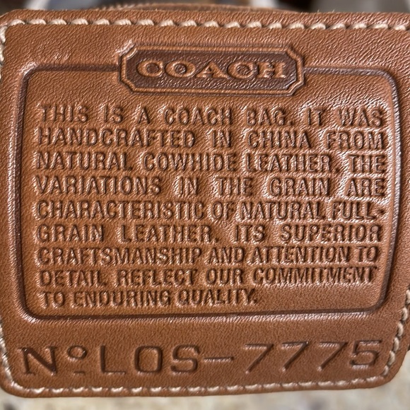 Vintage Coach Caramel Brown Smooth Leather Camera Bag Crossbody - Picture 7 of 12